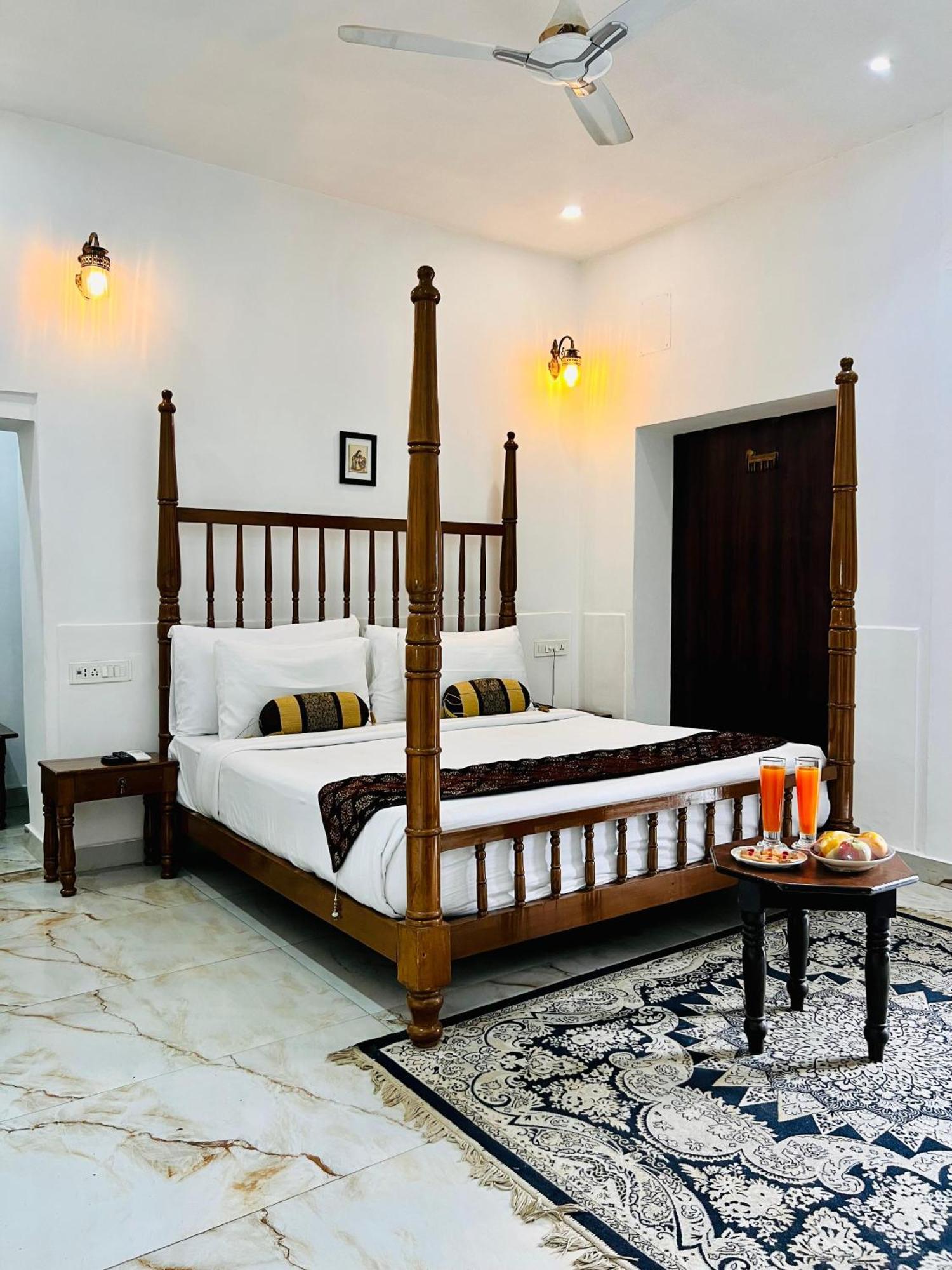 Welcomheritage Badi Kothi Prayagraj Exterior photo